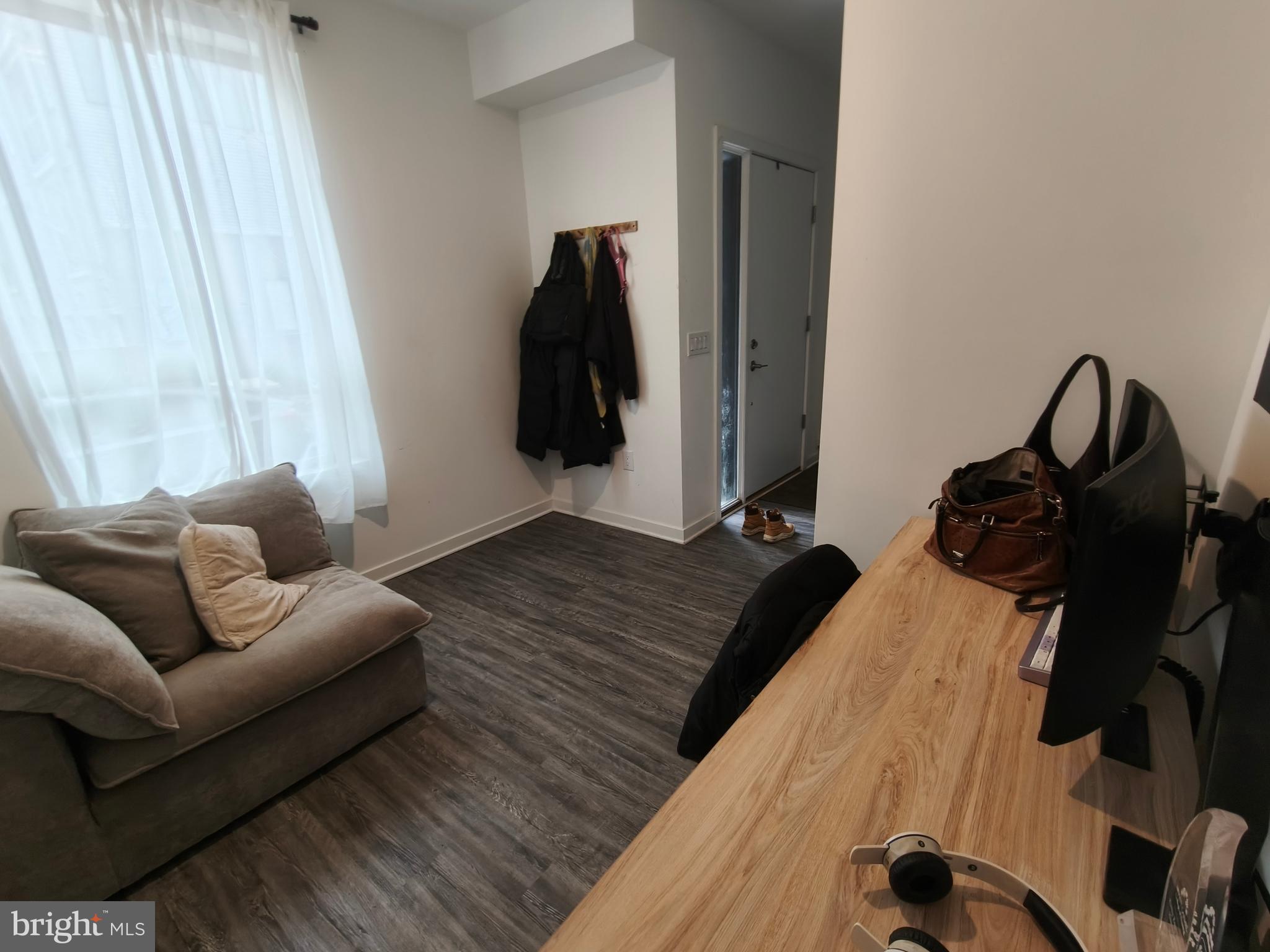 NORTHBANK - Residential