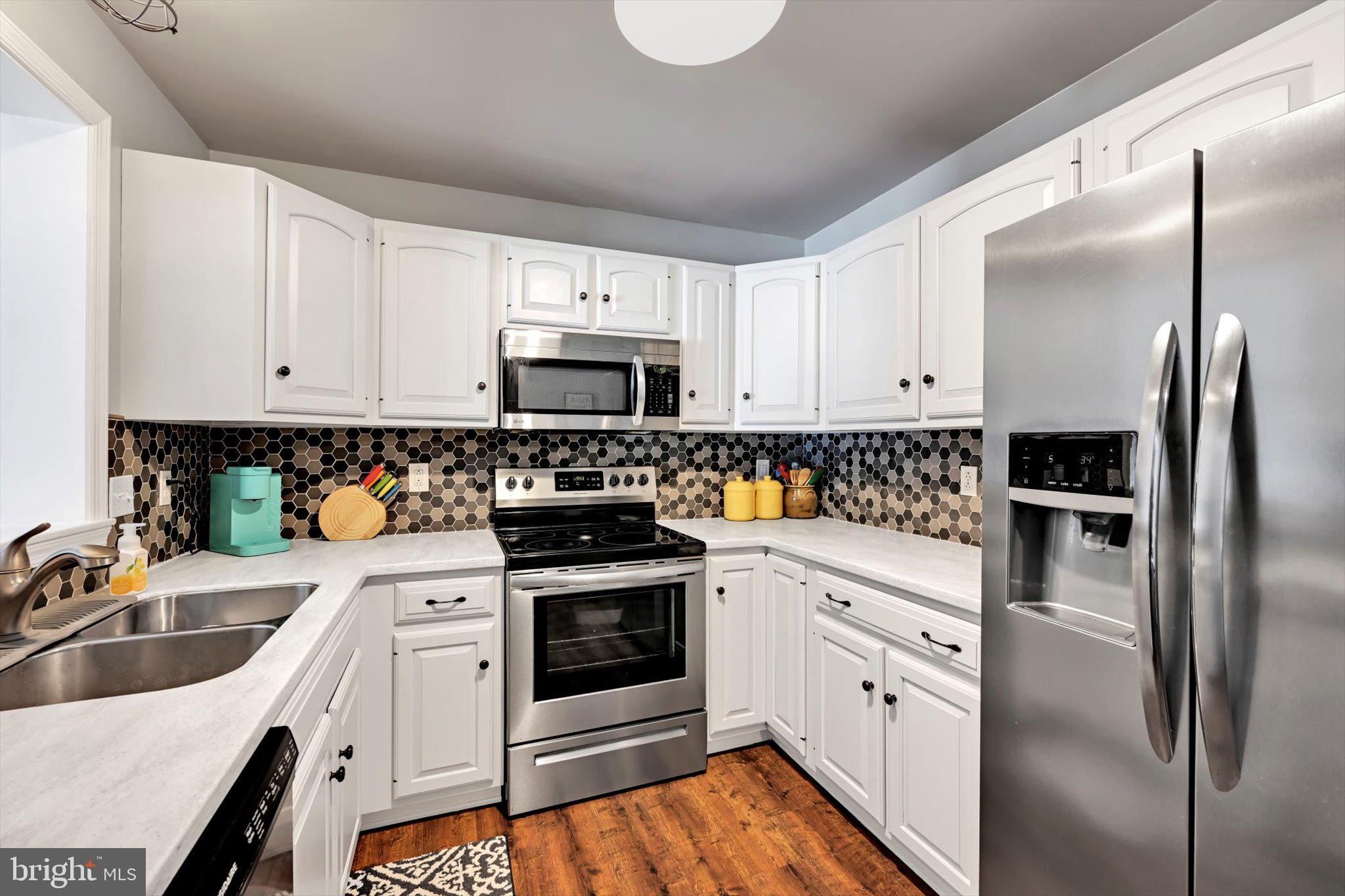 WHEATLAND MANOR - Residential