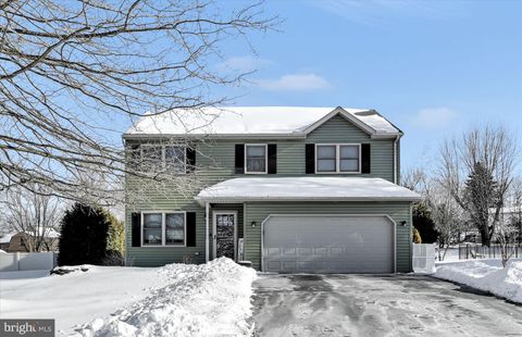 14 N BUTTERFLY DRIVE MYERSTOWN PA 17067