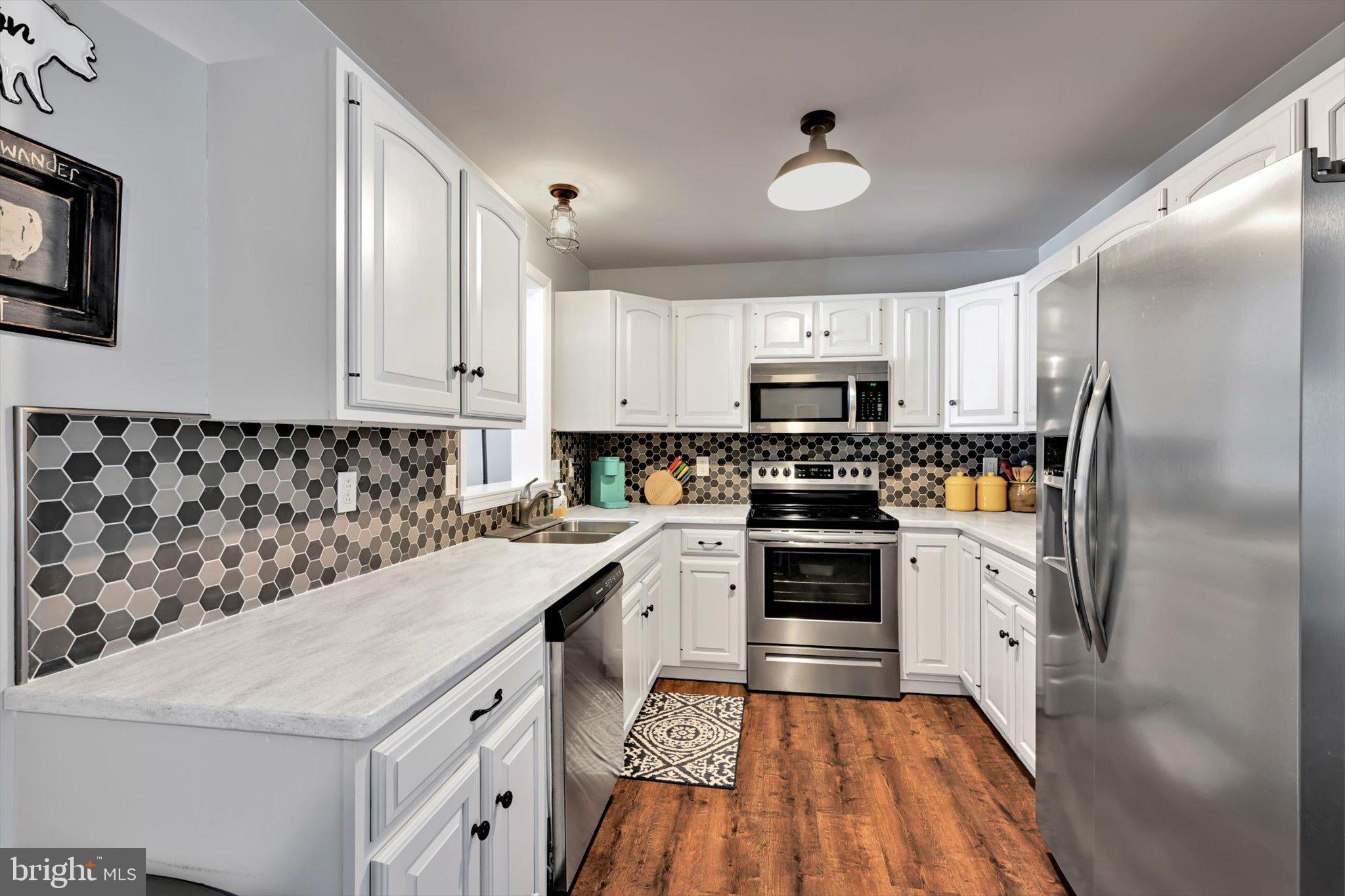 WHEATLAND MANOR - Residential