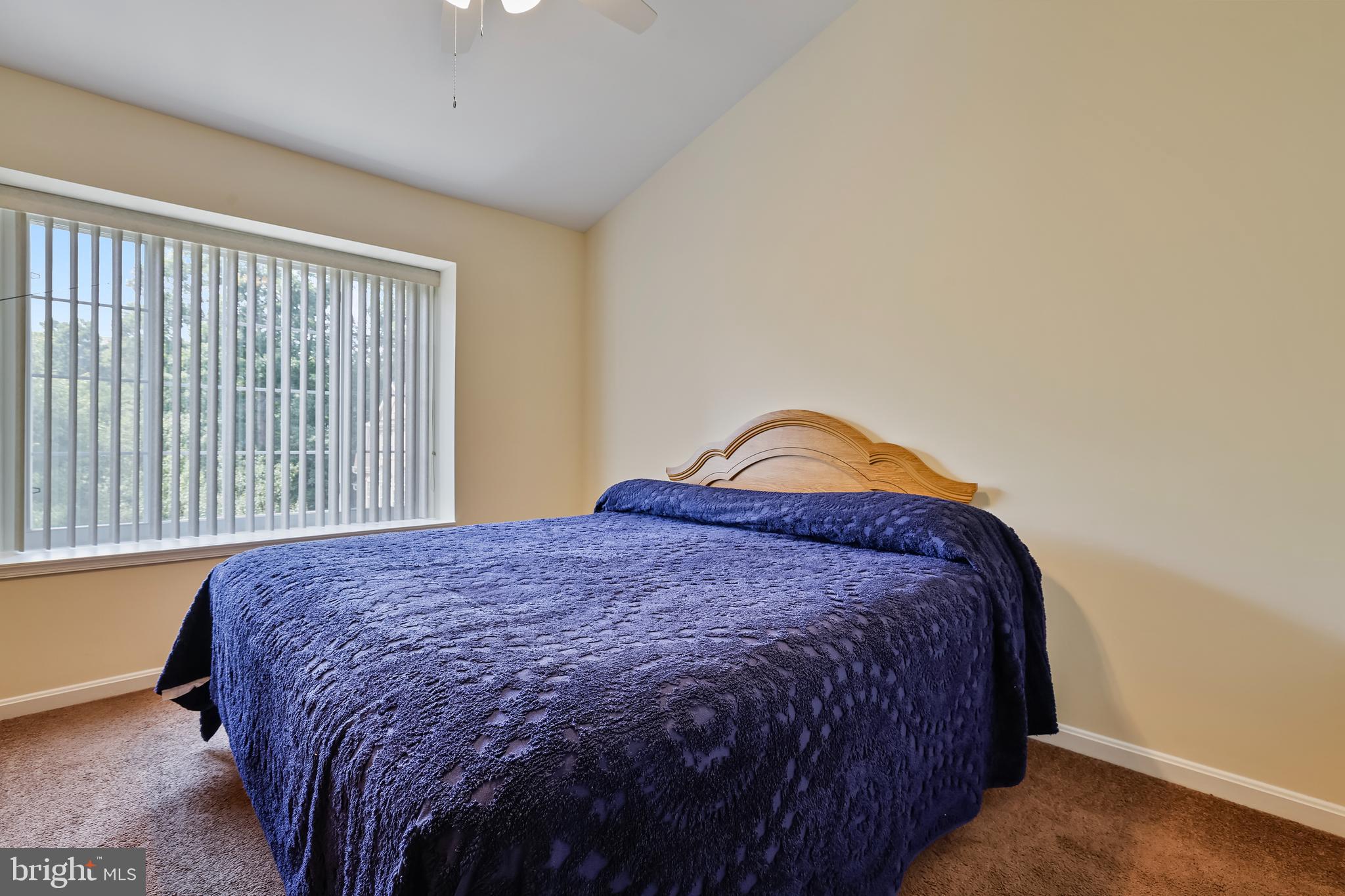 NORTHRIDGE - Residential