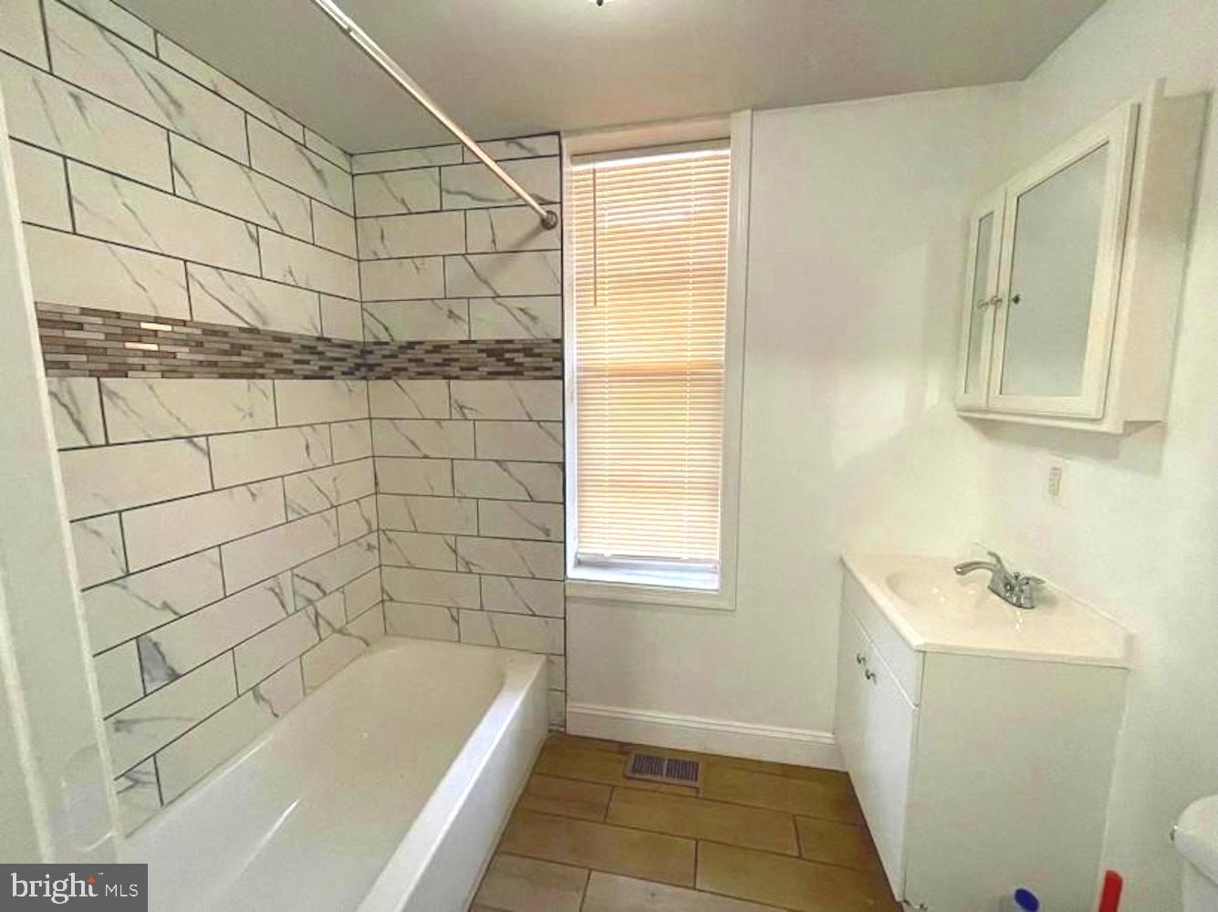 KINGSESSING - Residential Income