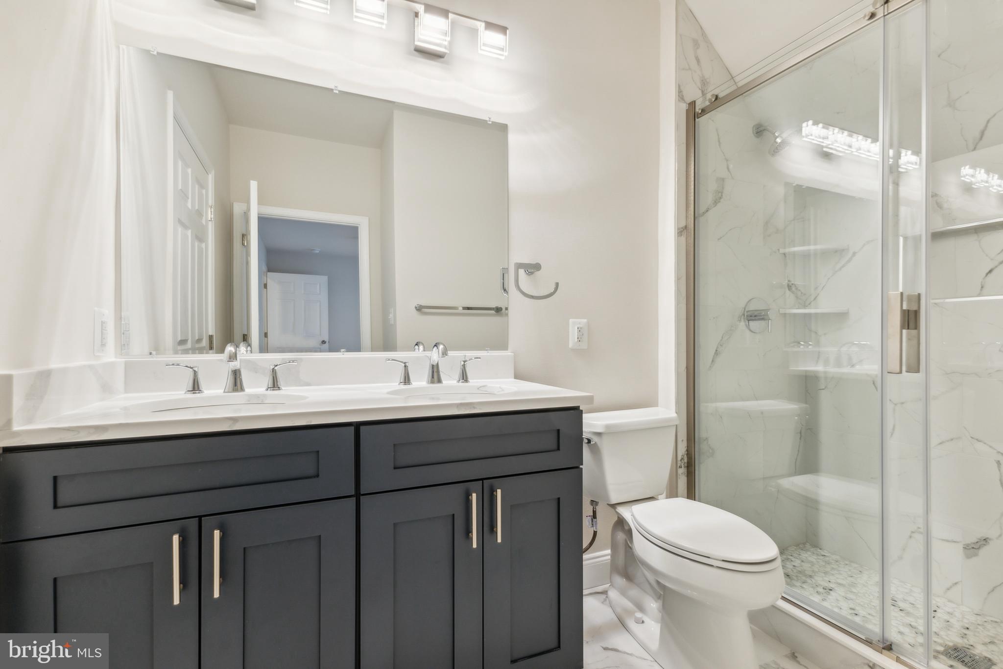 HUNTER MILL ESTATES - Residential