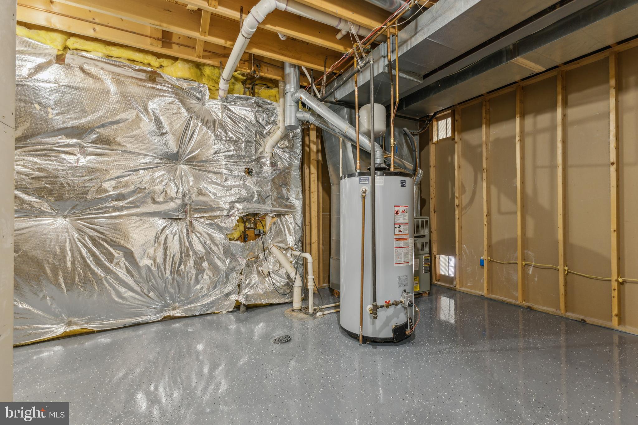 HUNTER MILL ESTATES - Residential