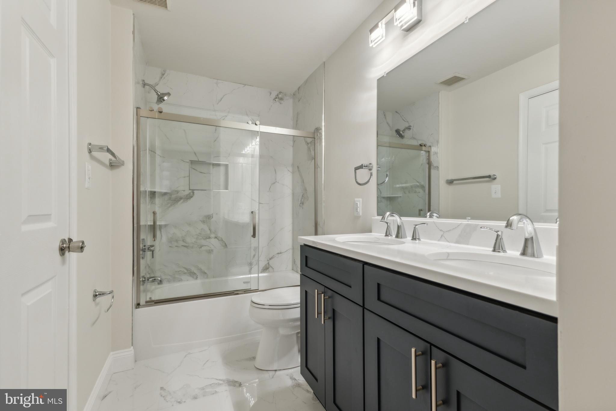 HUNTER MILL ESTATES - Residential