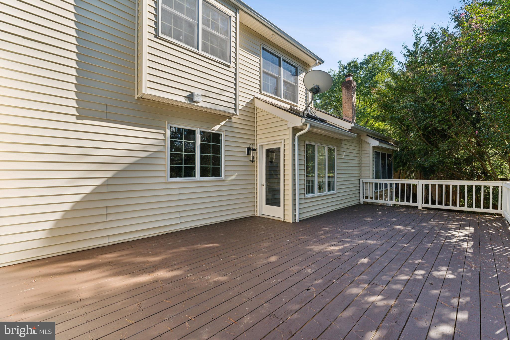 HUNTER MILL ESTATES - Residential