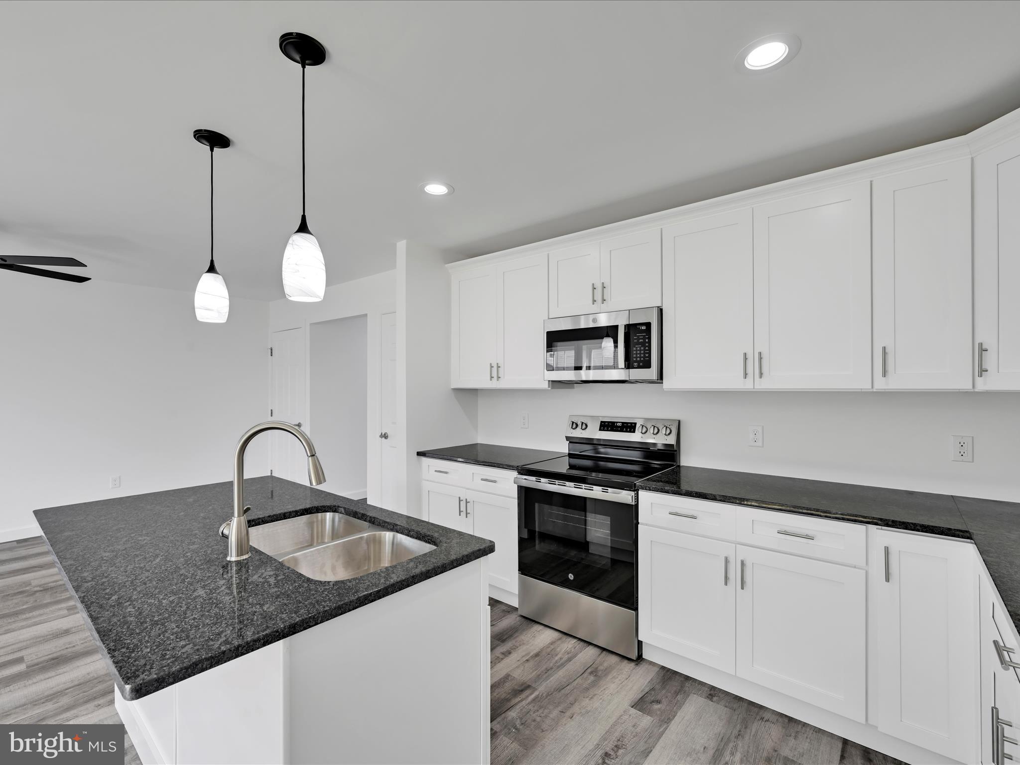 FRACKVILLE - Residential