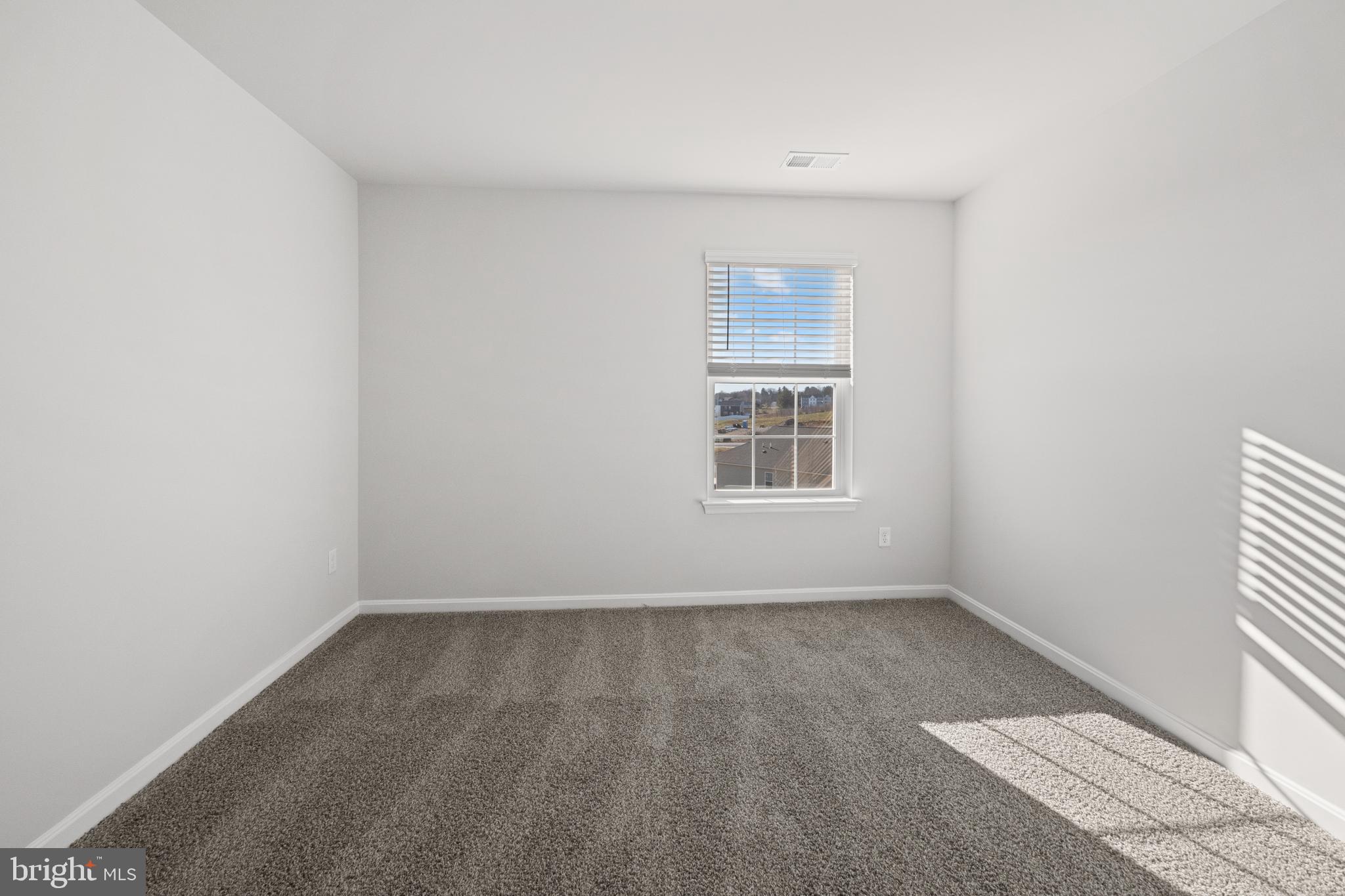 TOLLHOUSE WOODS - Residential