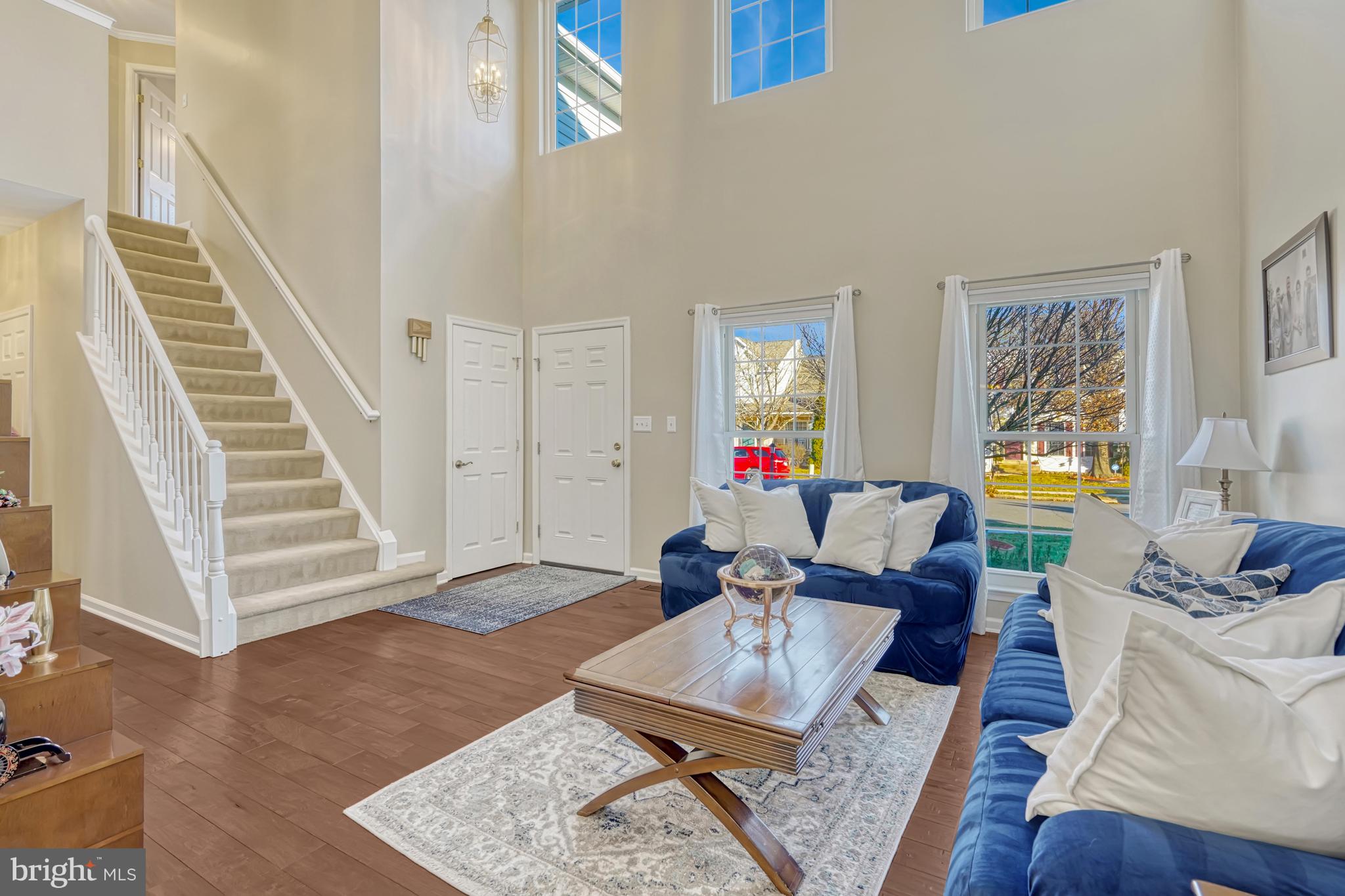 8766 GRANTHAM COURT
