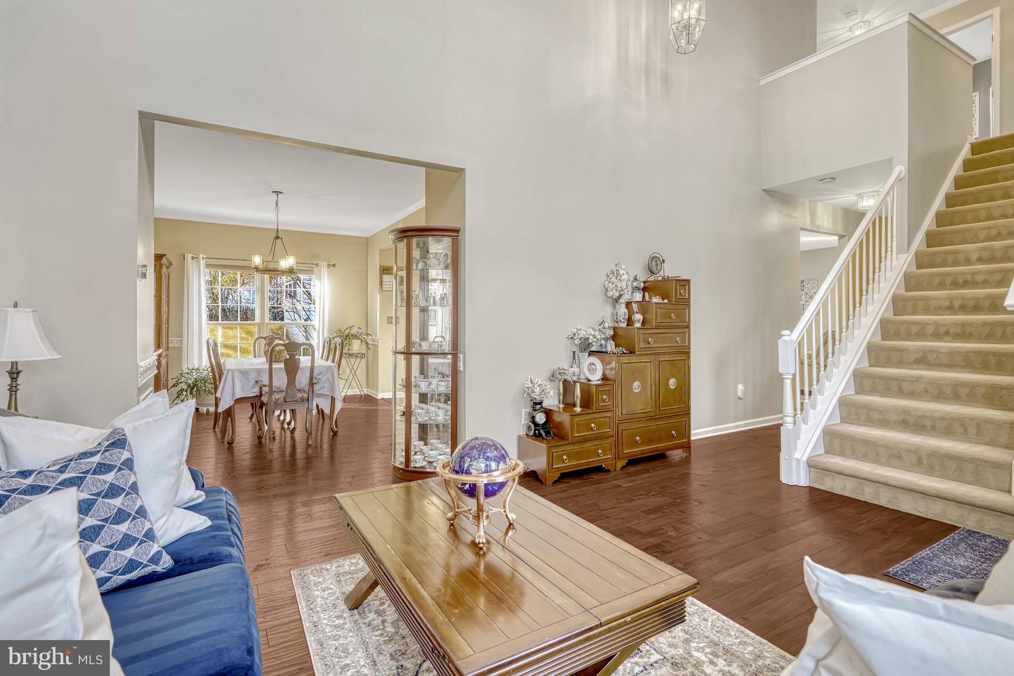 8766 GRANTHAM COURT