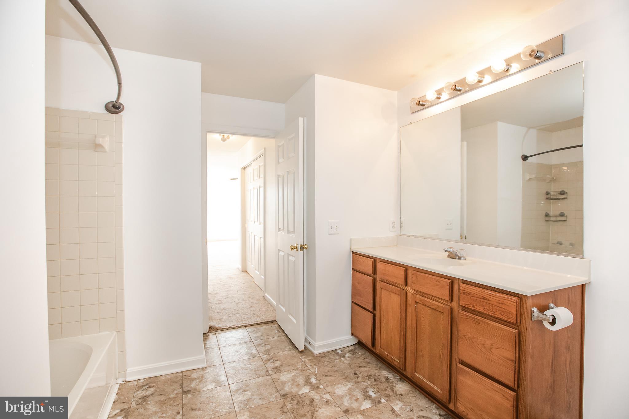 SHERIDAN ESTATES - Residential