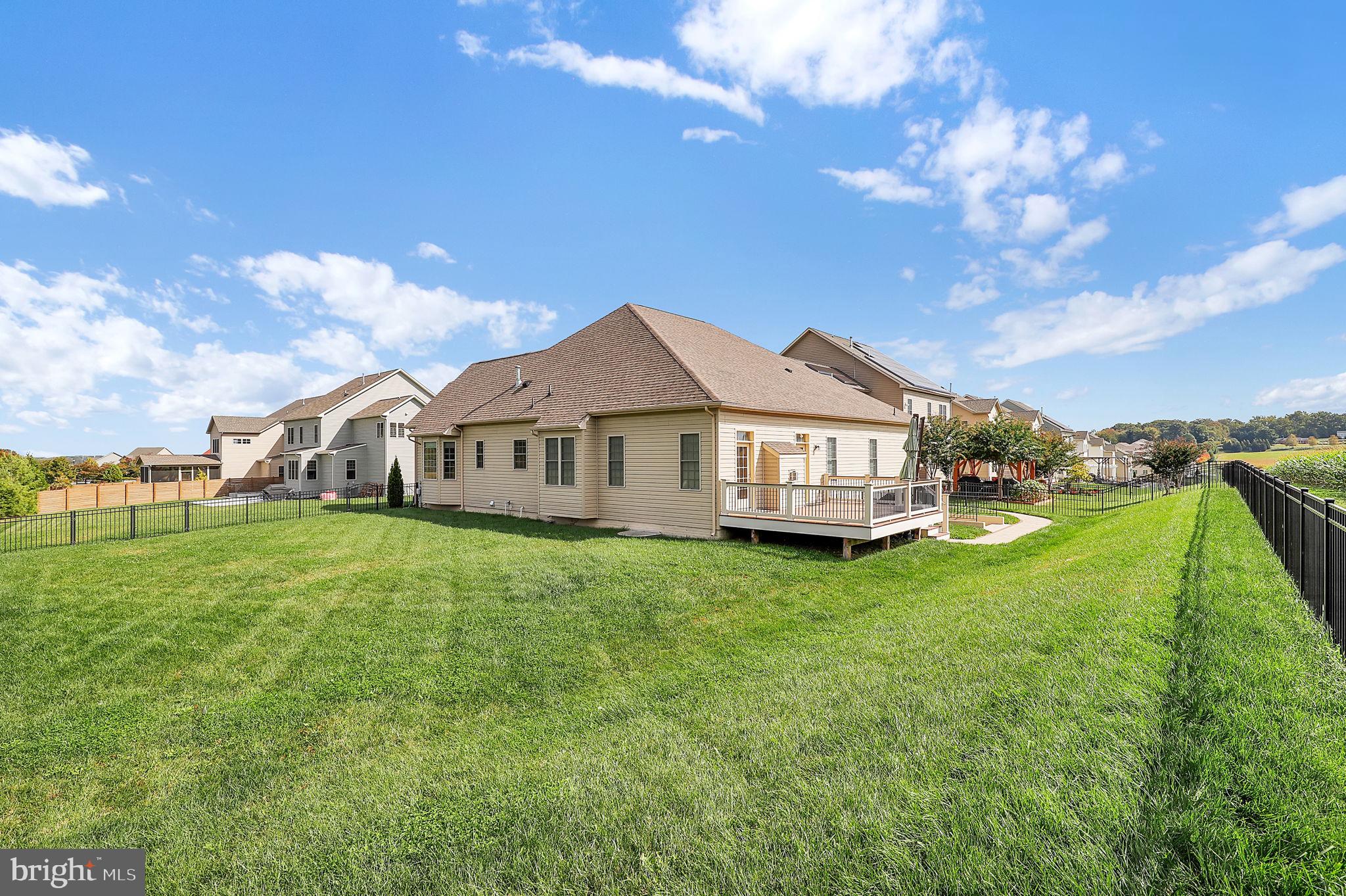 LANDSDALE - Residential