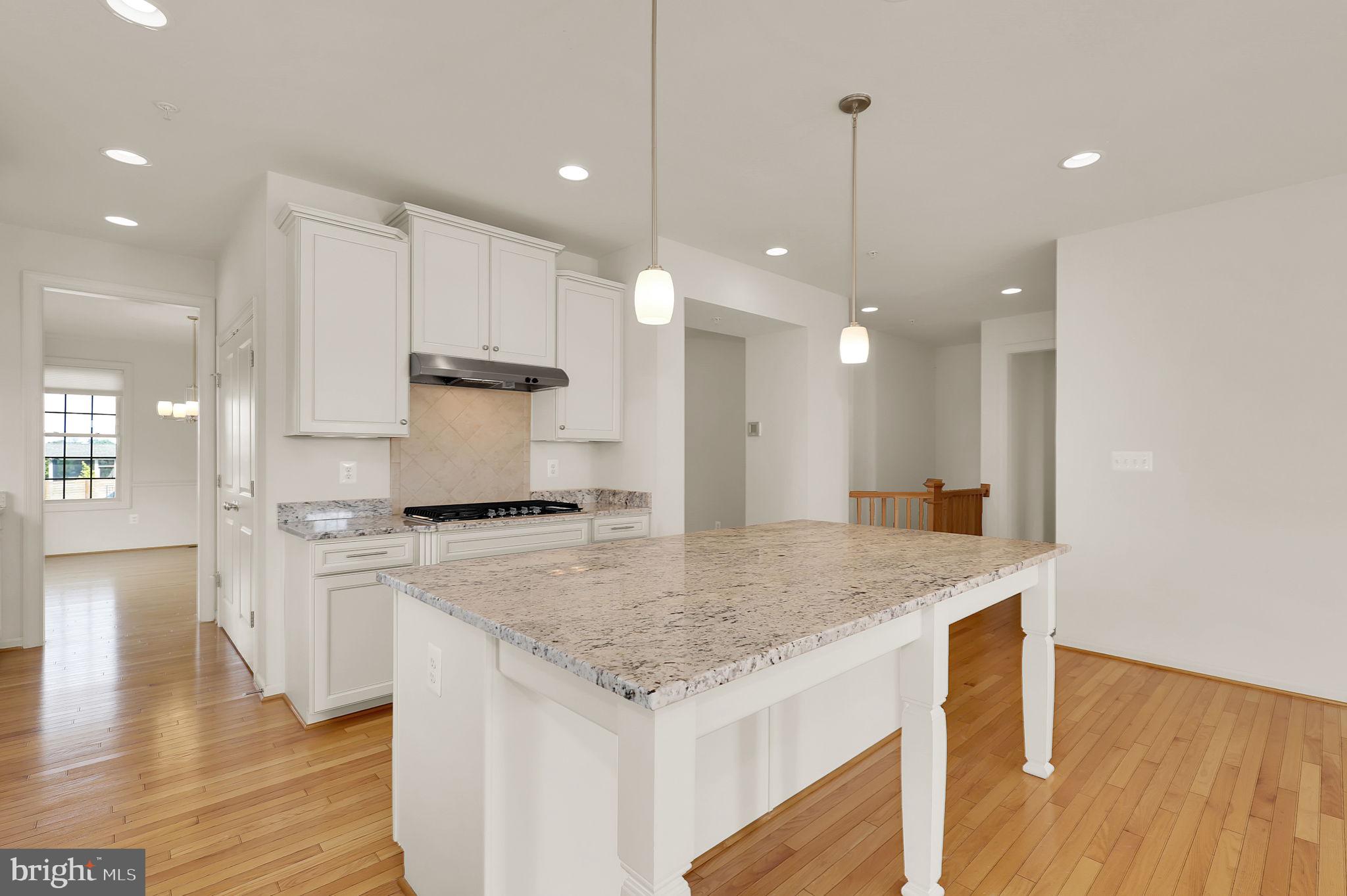 LANDSDALE - Residential