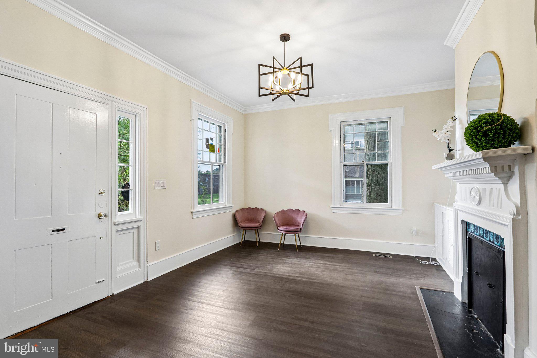 53 S WOODLAND AVENUE