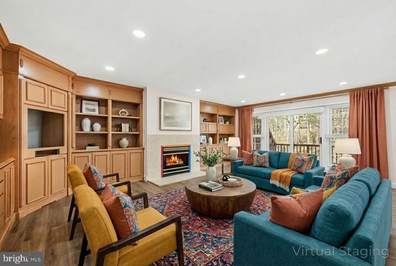 BREYER WOODS - Residential