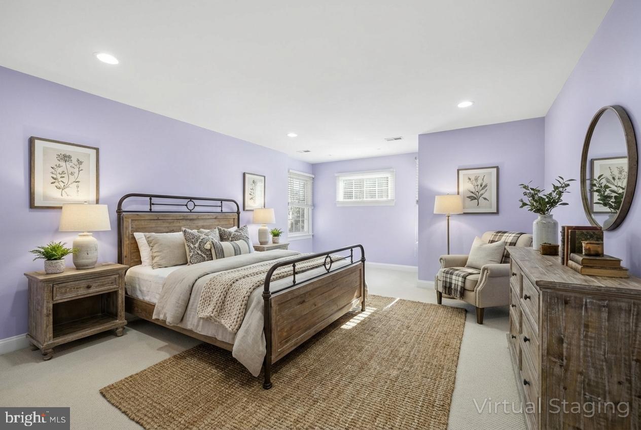 BREYER WOODS - Residential