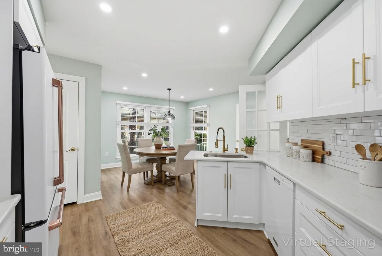 BREYER WOODS - Residential