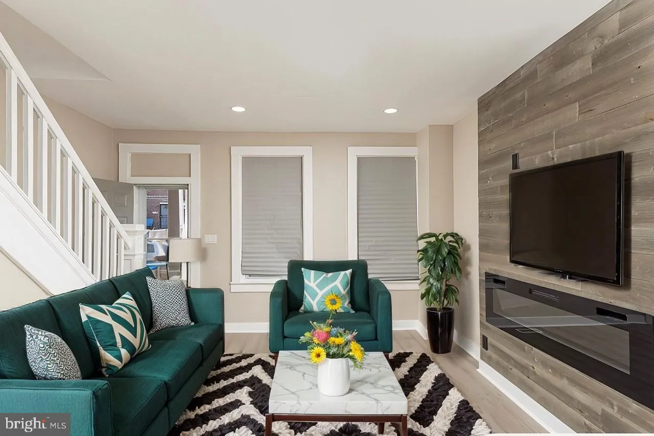 Baltimore, Maryland 21229, United States, 3 Bedrooms Bedrooms, ,2 BathroomsBathrooms,Residential,Active,905