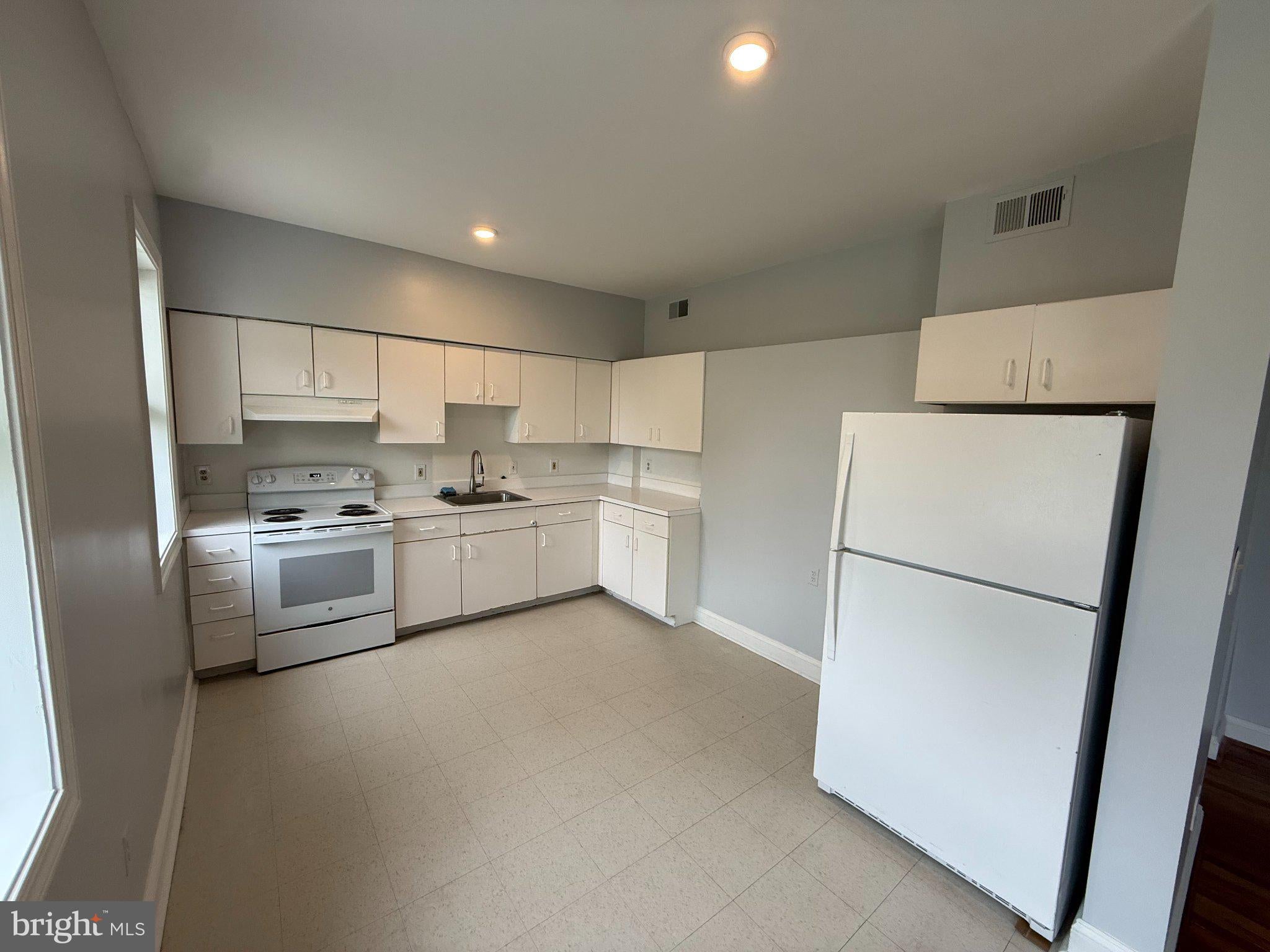 2201 15TH STREET NW 303