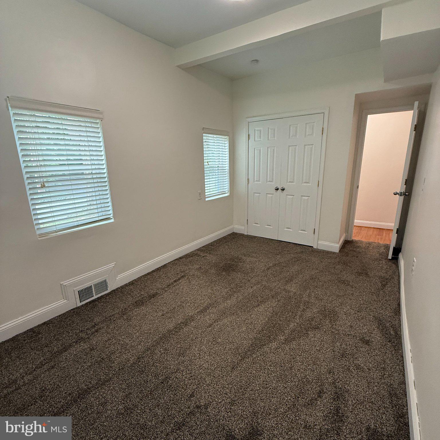 862 BIRCH TRL