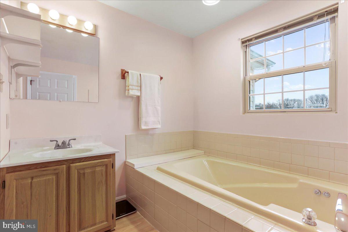 NORWOOD NORTH - Residential