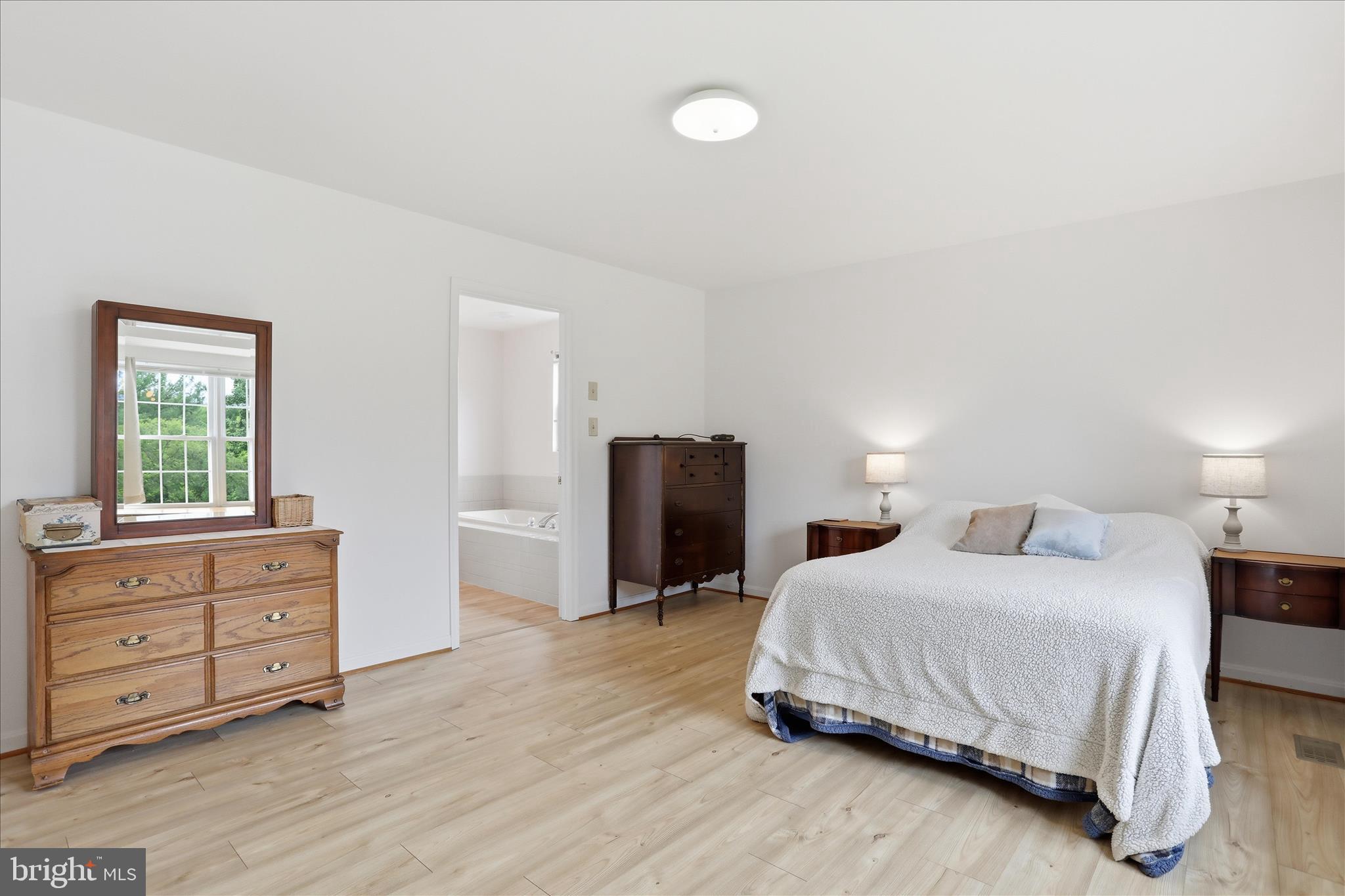 NORWOOD NORTH - Residential