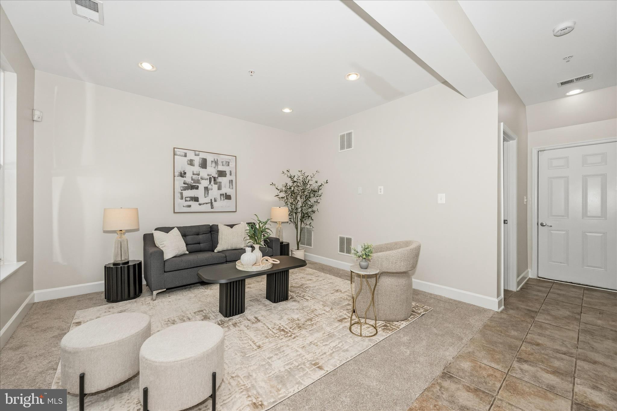 SUMMERFIELD - Residential