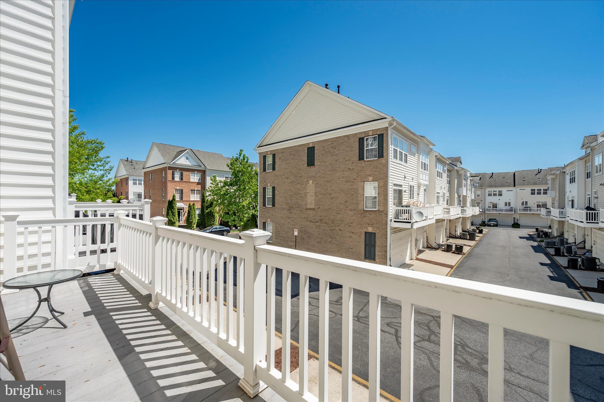 SUMMERFIELD - Residential
