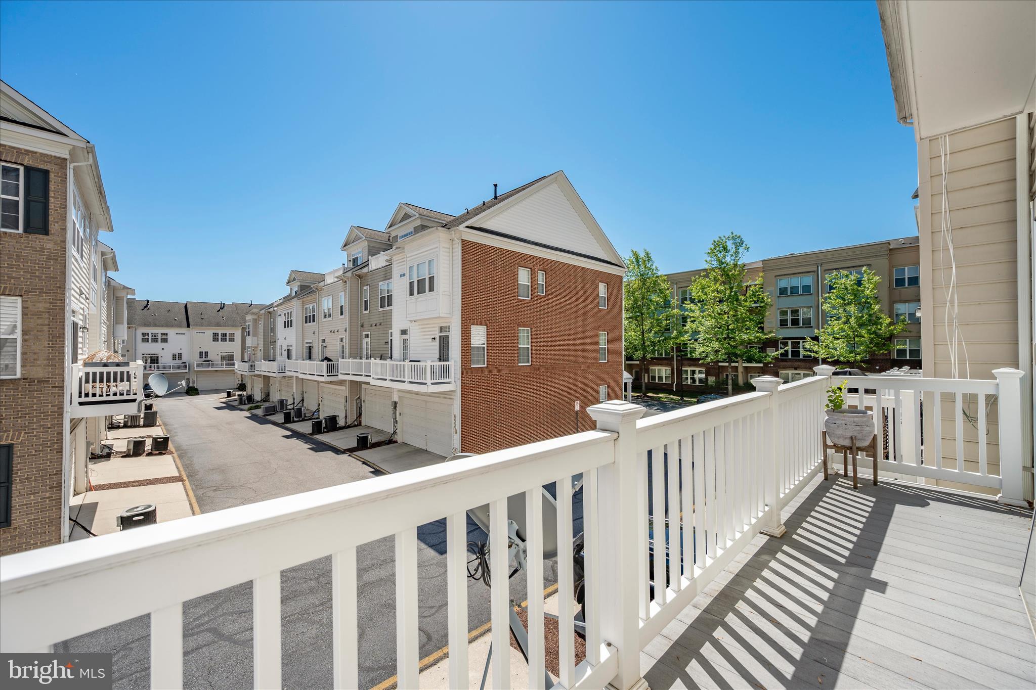 SUMMERFIELD - Residential