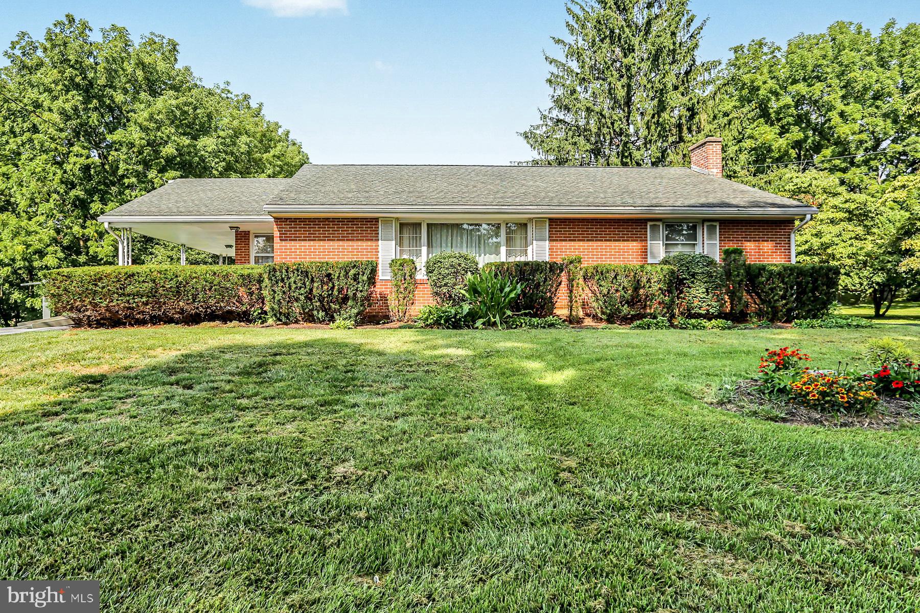492 MIDDLETOWN ROAD