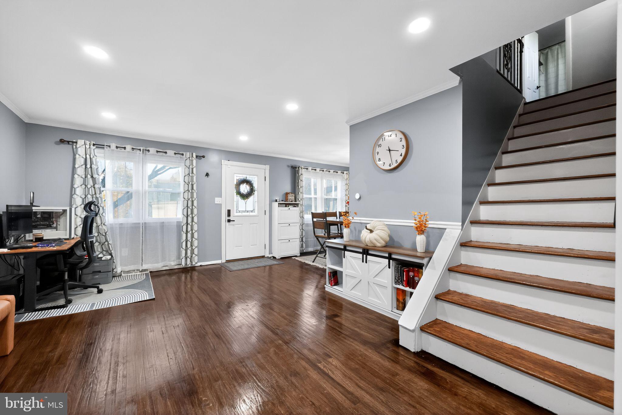 NORTH HILLS - Residential