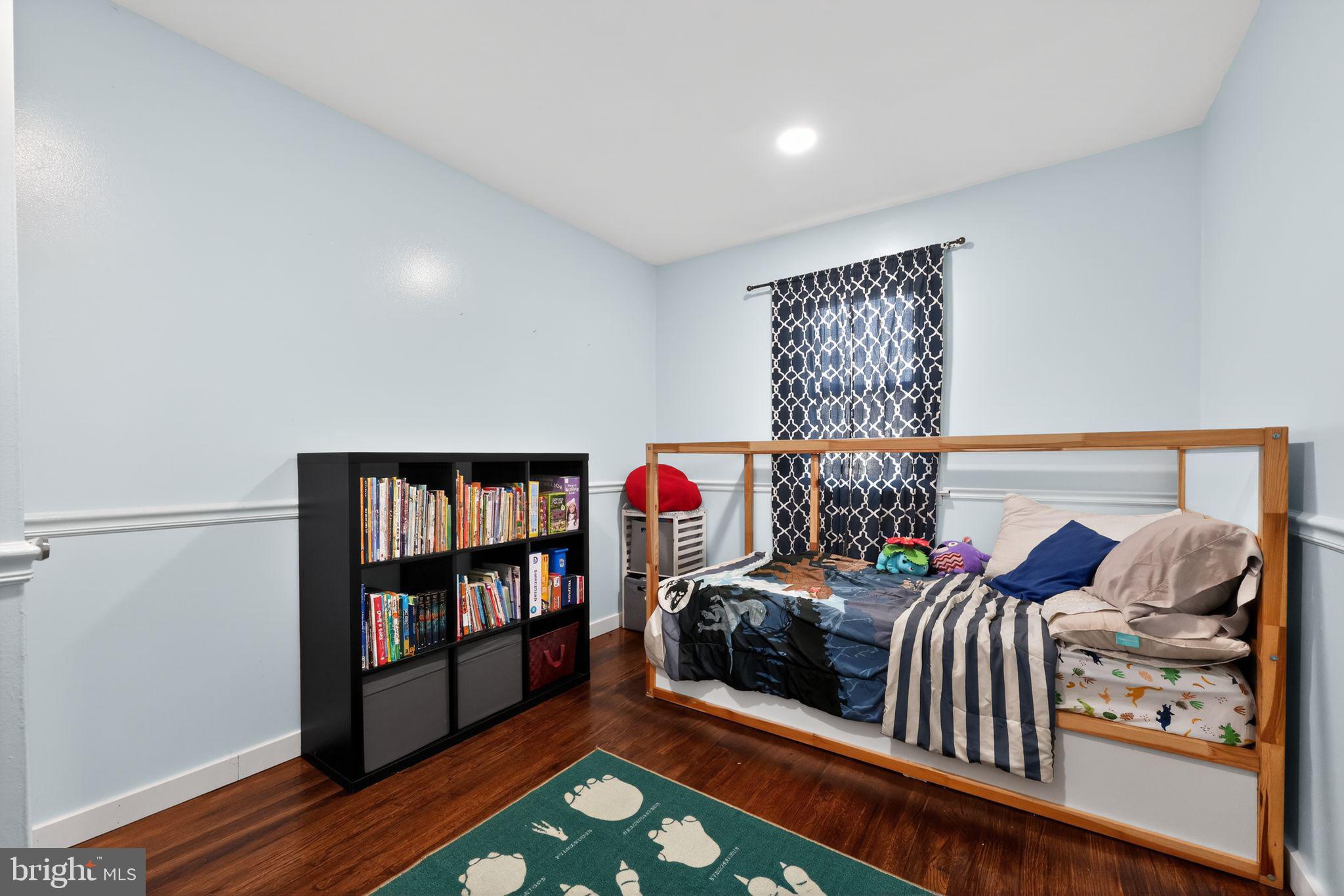 NORTH HILLS - Residential