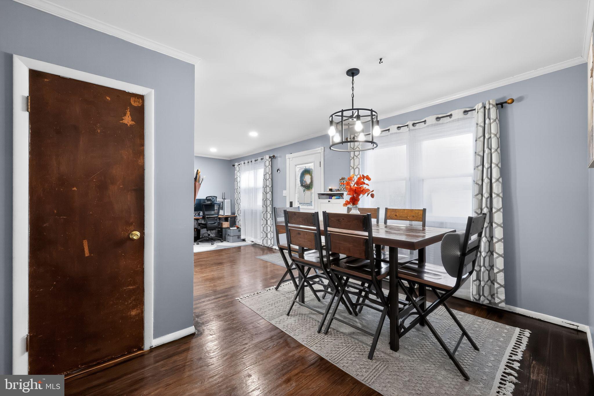 NORTH HILLS - Residential