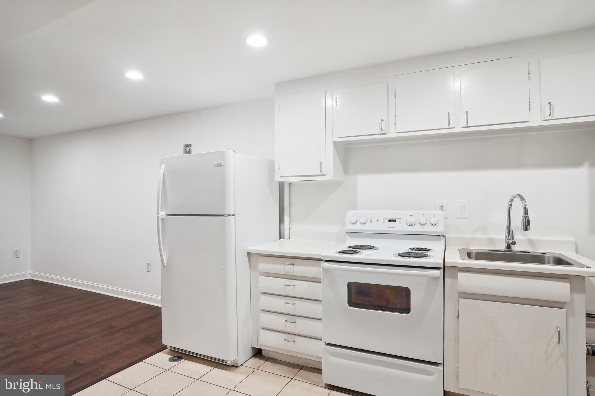 STONEYBROOK ESTATES - Residential