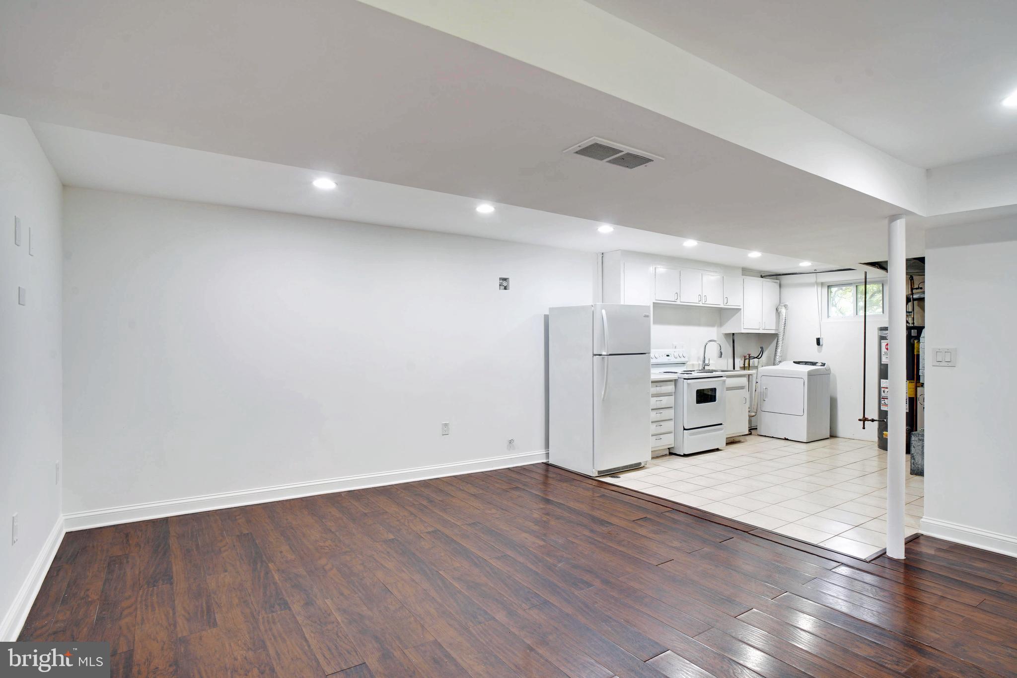 STONEYBROOK ESTATES - Residential