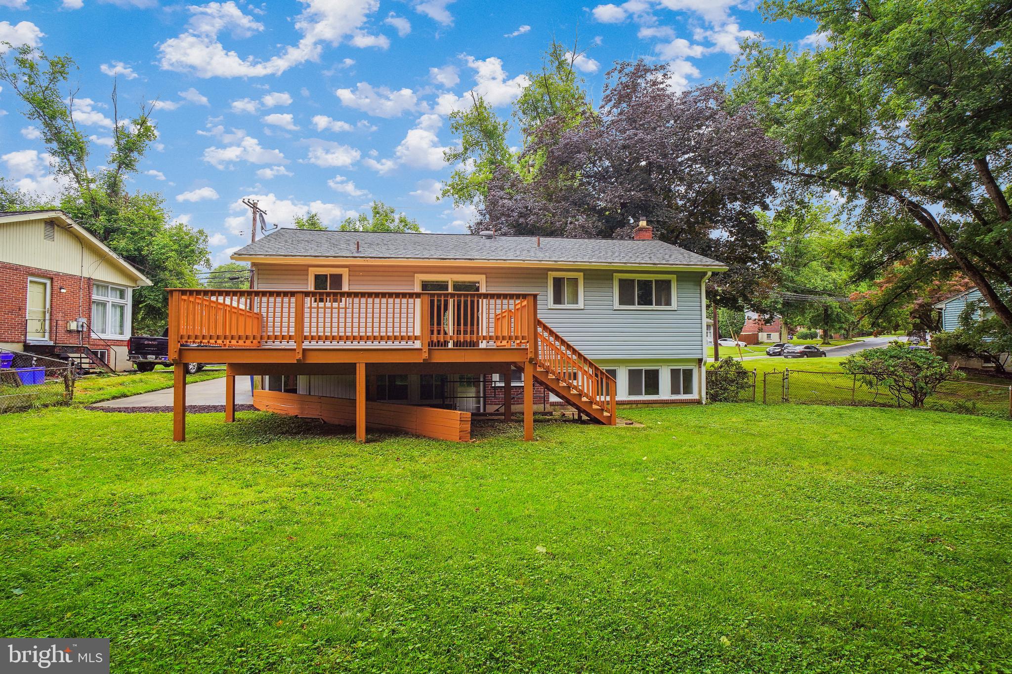 STONEYBROOK ESTATES - Residential