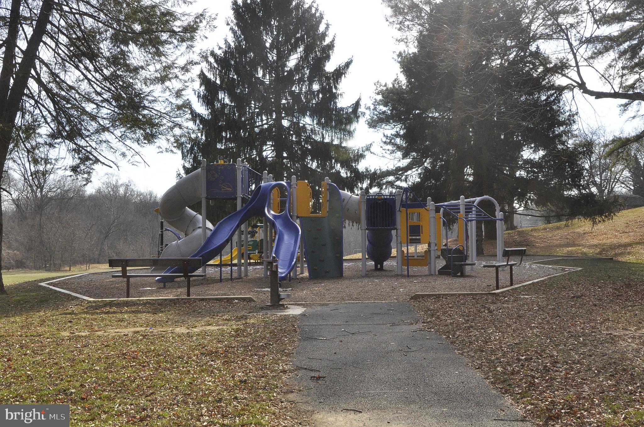 STONEYBROOK ESTATES - Residential