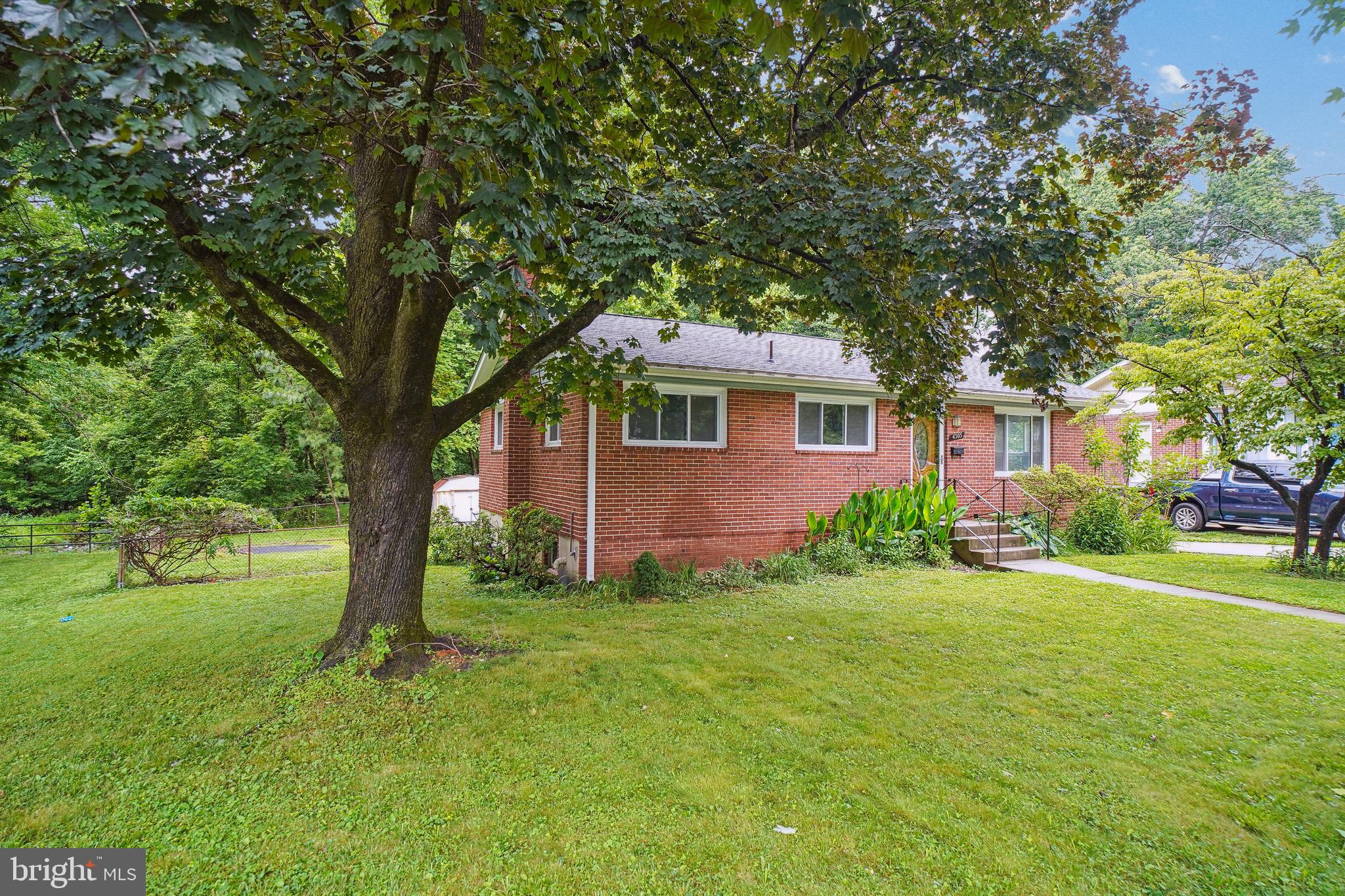 STONEYBROOK ESTATES - Residential