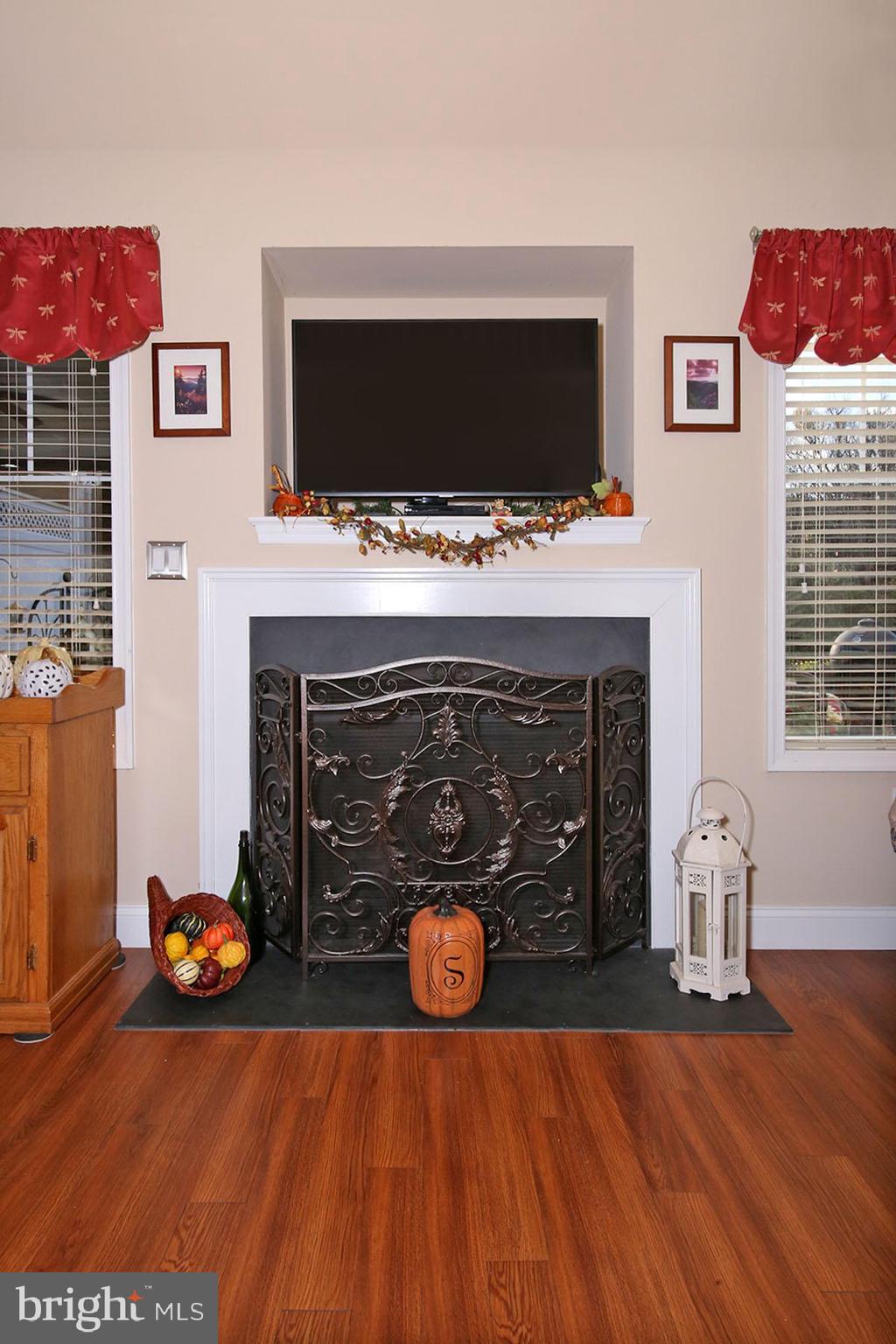 ALDEN PLACE - Residential