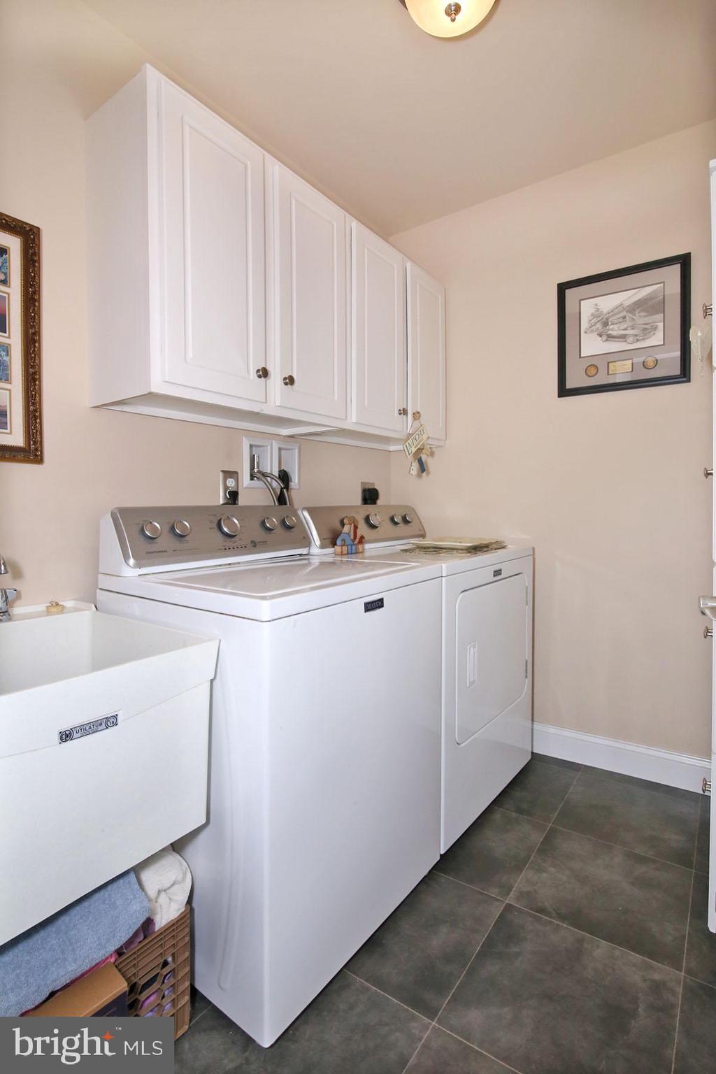 ALDEN PLACE - Residential