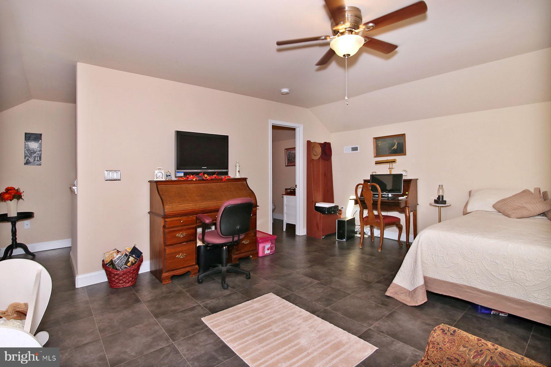 ALDEN PLACE - Residential