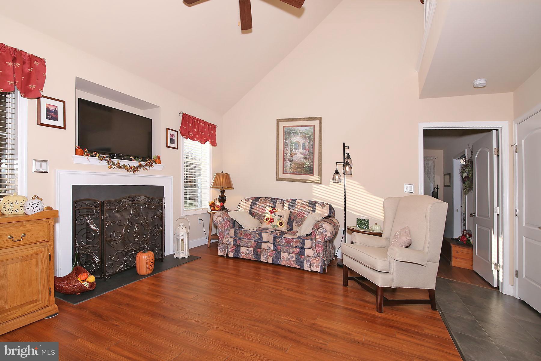 ALDEN PLACE - Residential