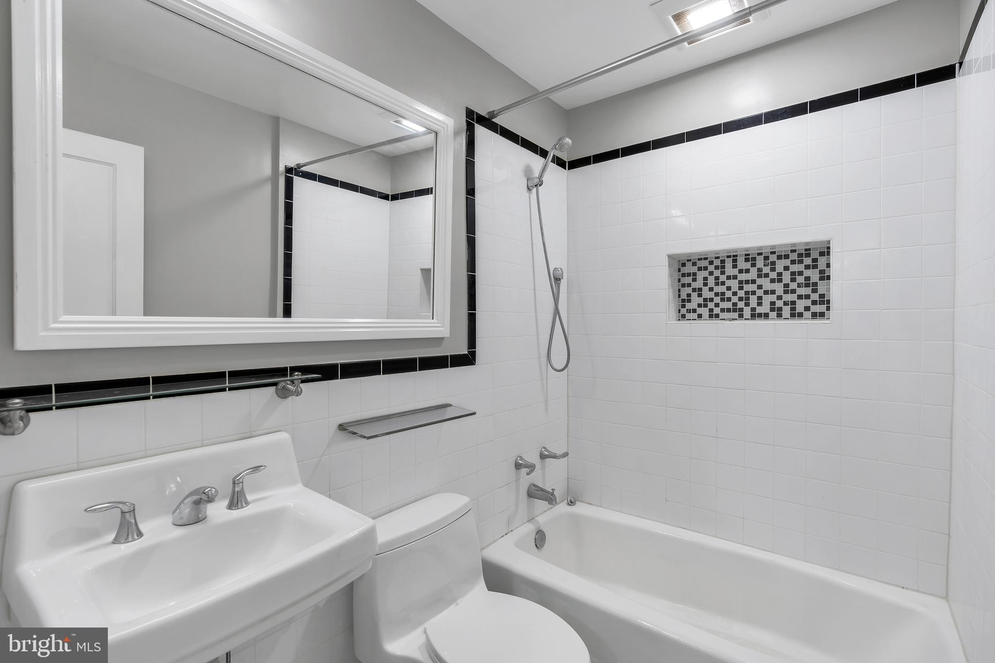 TIMBERLANE - Residential Lease