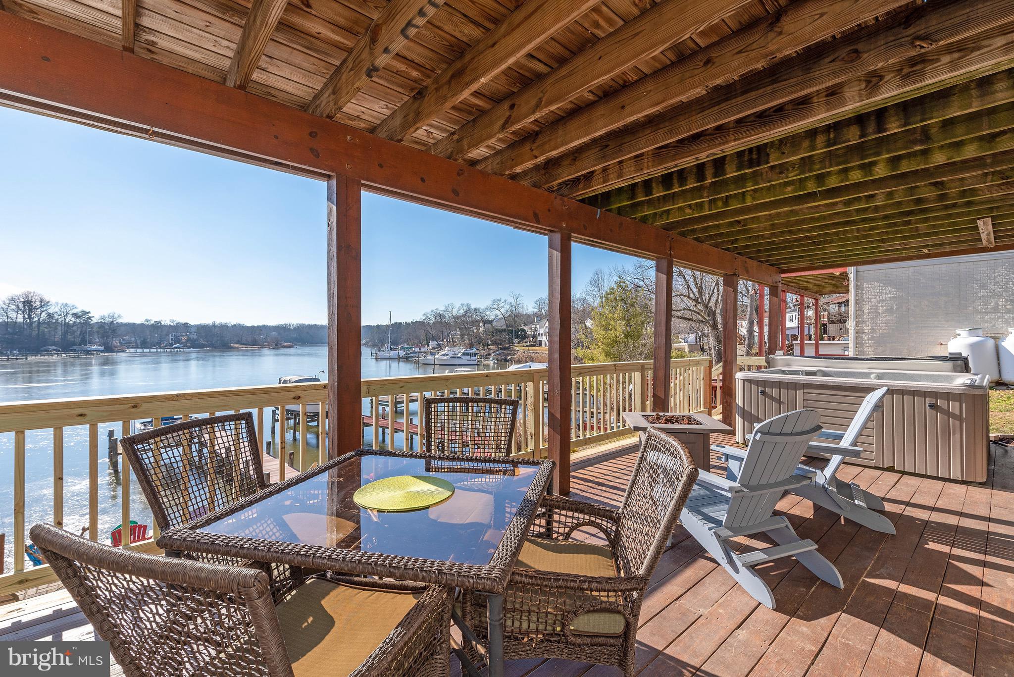 SILVER SANDS - Residential