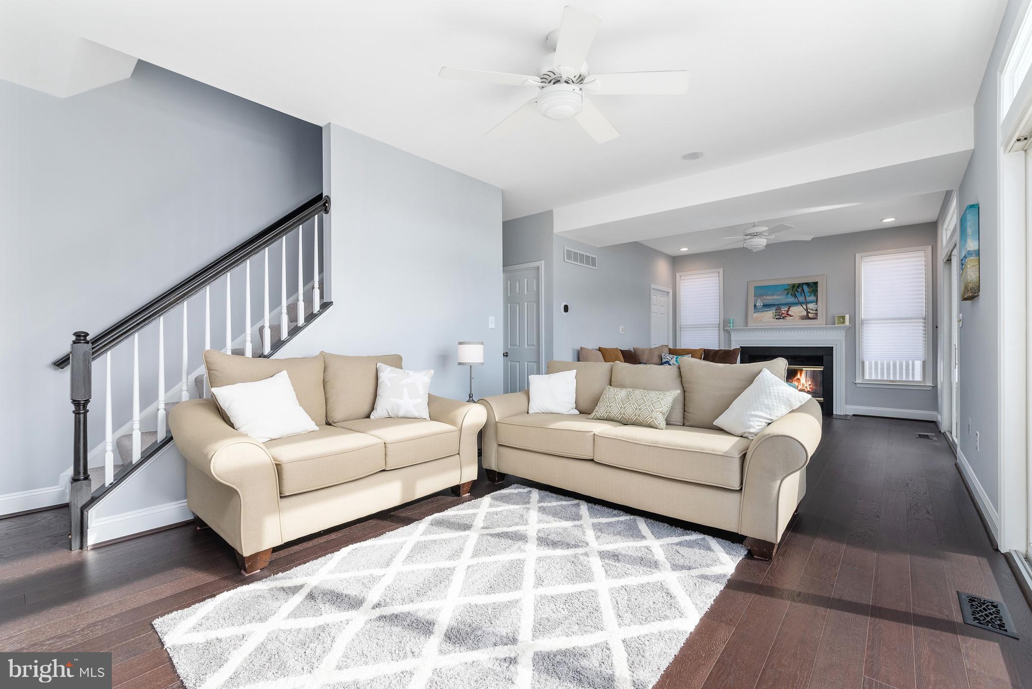 SILVER SANDS - Residential