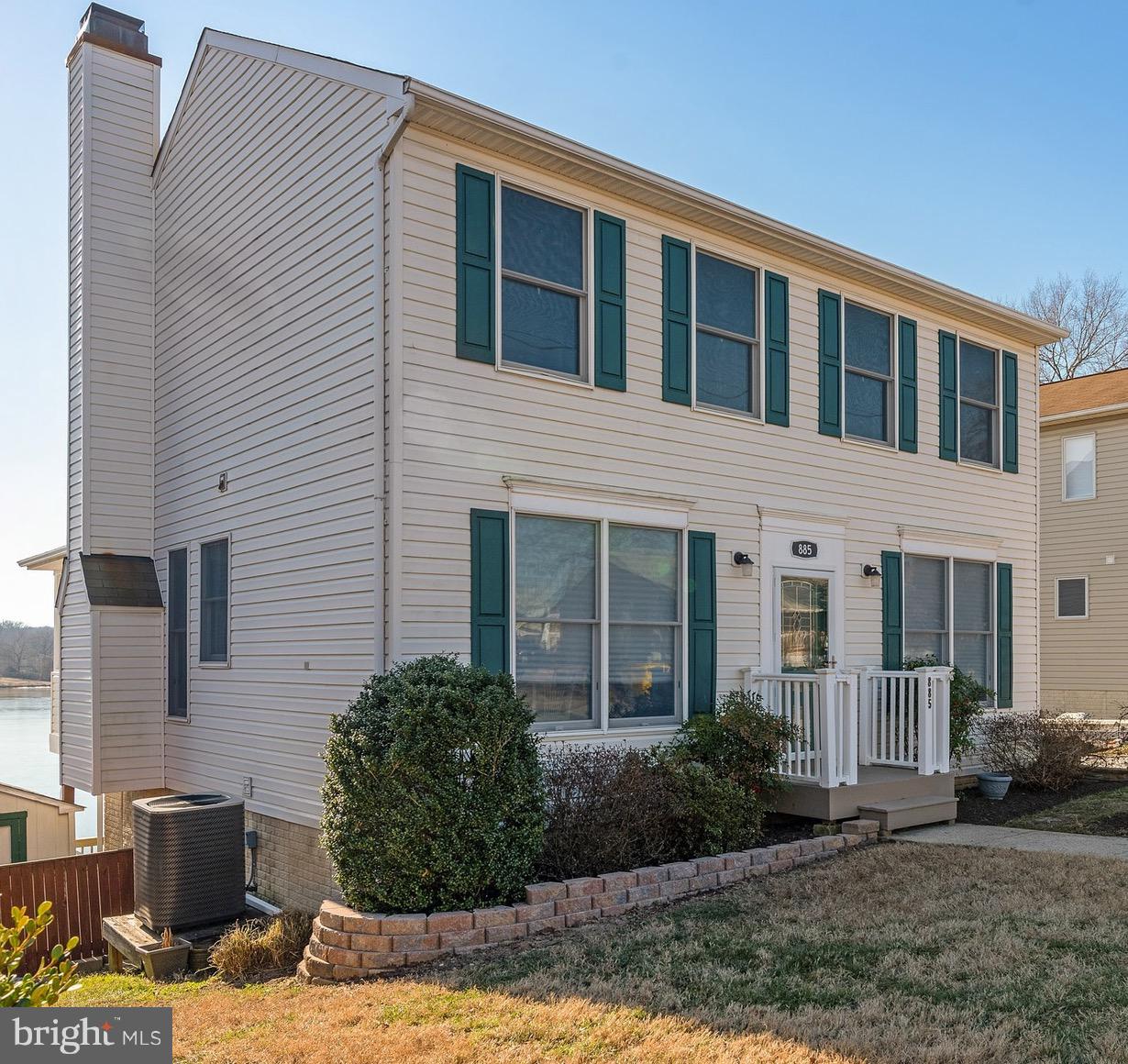 SILVER SANDS - Residential