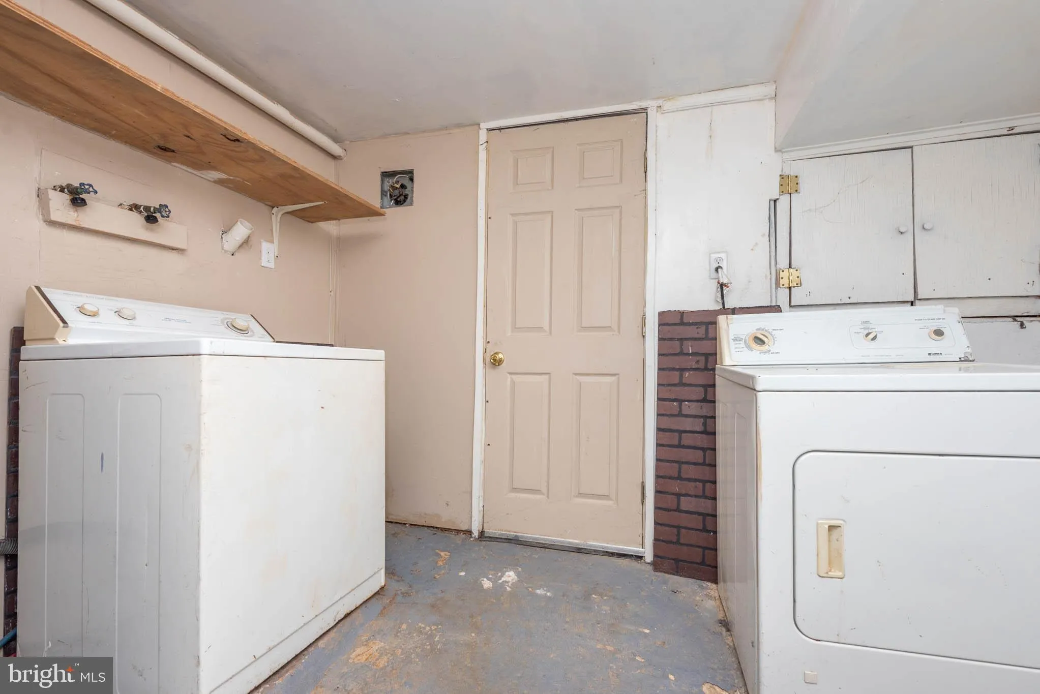 Baltimore, Maryland 21223, United States, 4 Bedrooms Bedrooms, ,2 BathroomsBathrooms,Residential,Active,94381