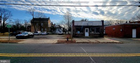 1448 HORNBERGER AVENUE ROEBLING NJ 08554