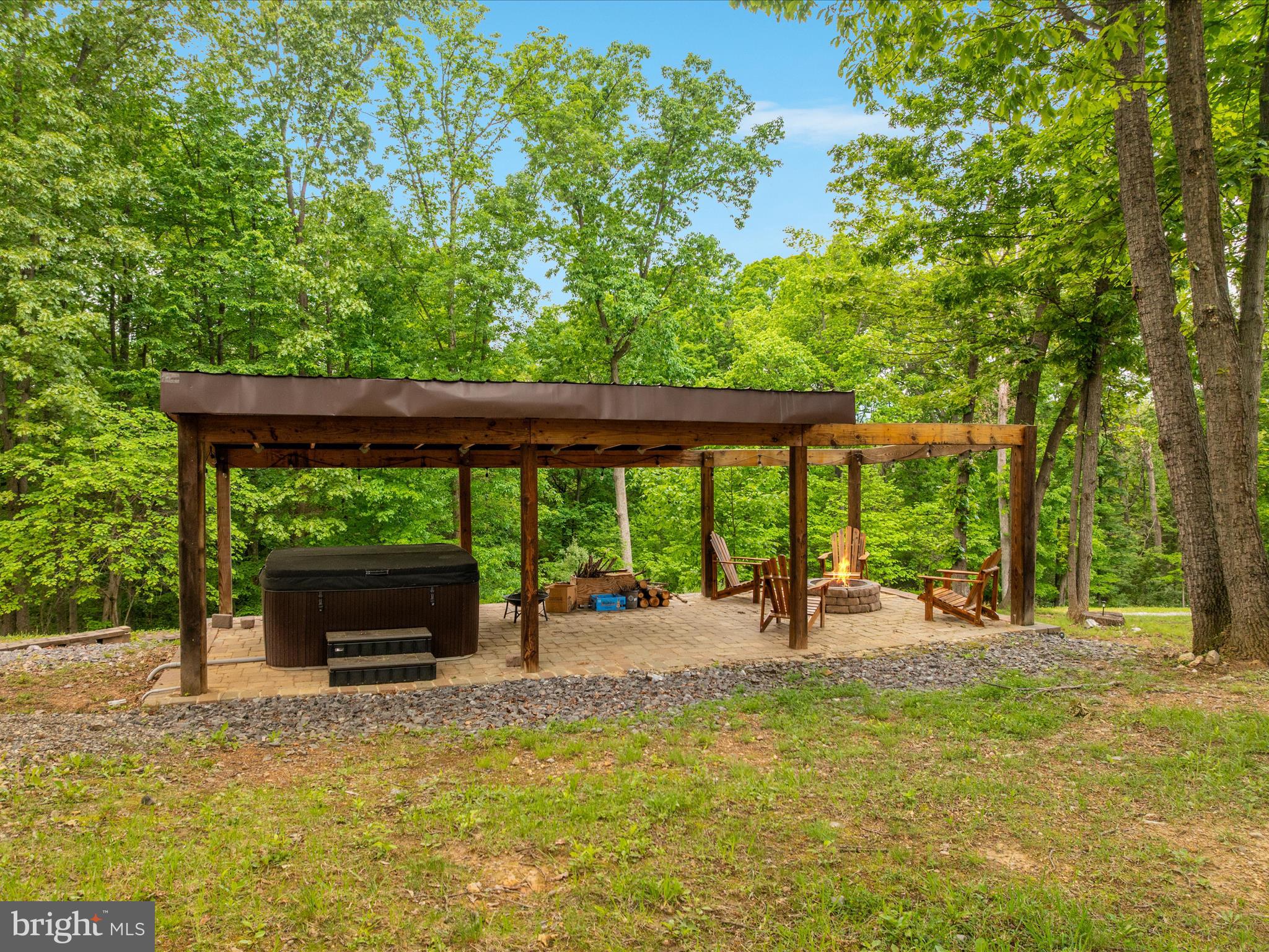 MEADOWOOD ACRES - Residential