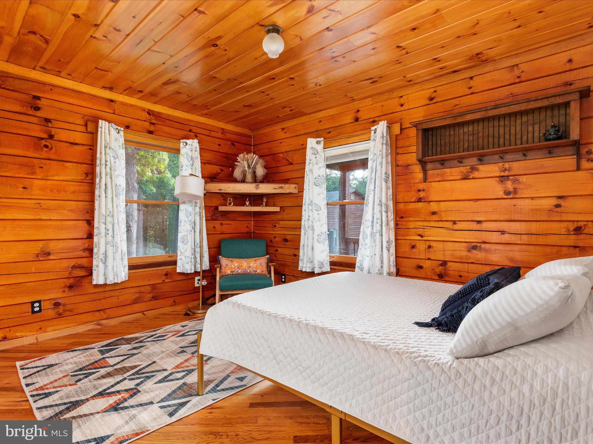 MEADOWOOD ACRES - Residential